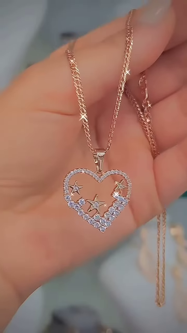 Heart-Shaped Mother-of-Pearl Pendant Necklace