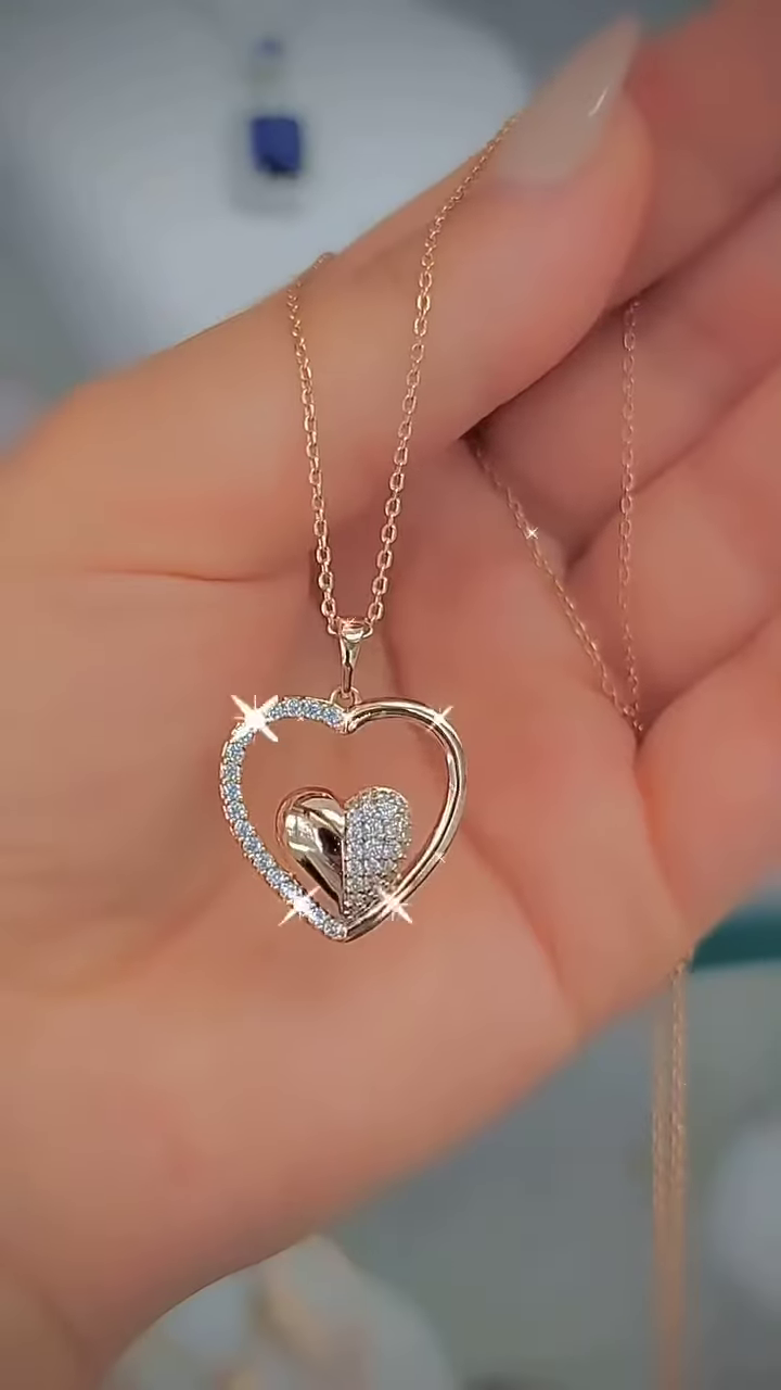 Heart-Shaped Mother-of-Pearl Pendant Necklace