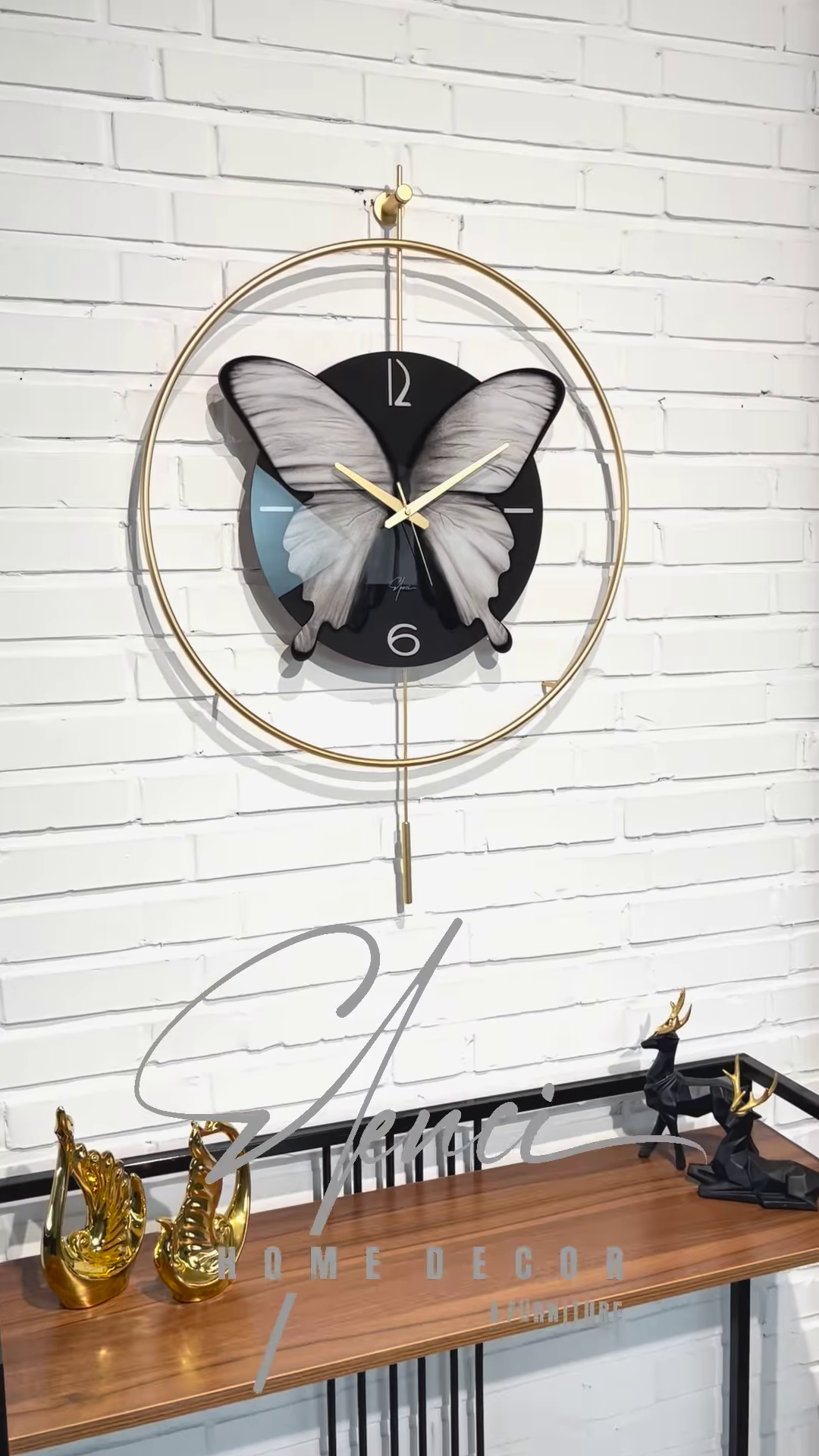 Elegant Butterfly Wall Clock – Artistic Modern Home Décor in Gold & Black